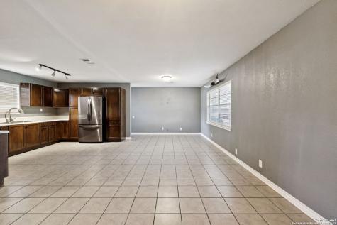 111 Tropicana Place San Antonio TX 78242