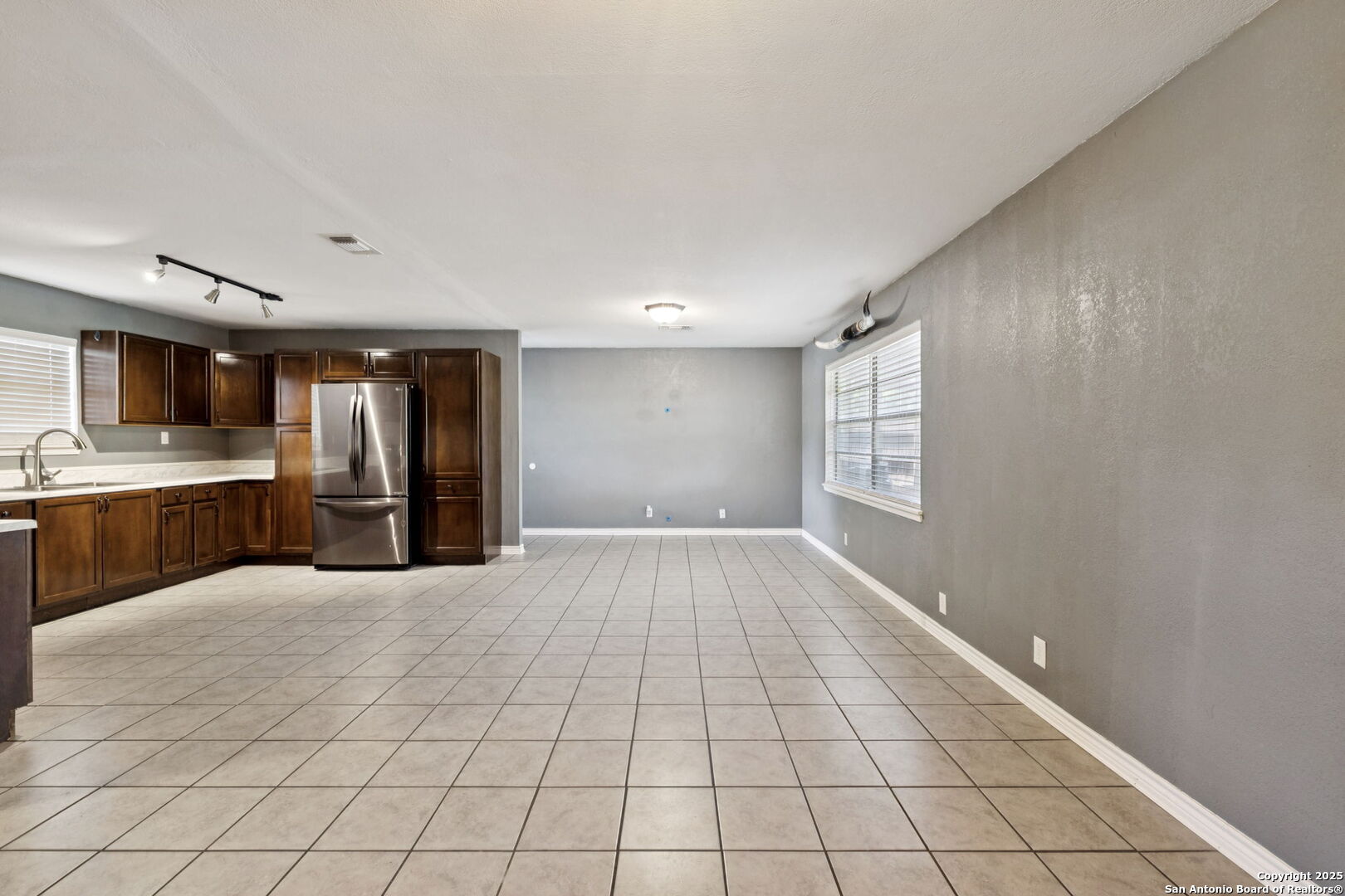 111 Tropicana Place San Antonio TX 78242