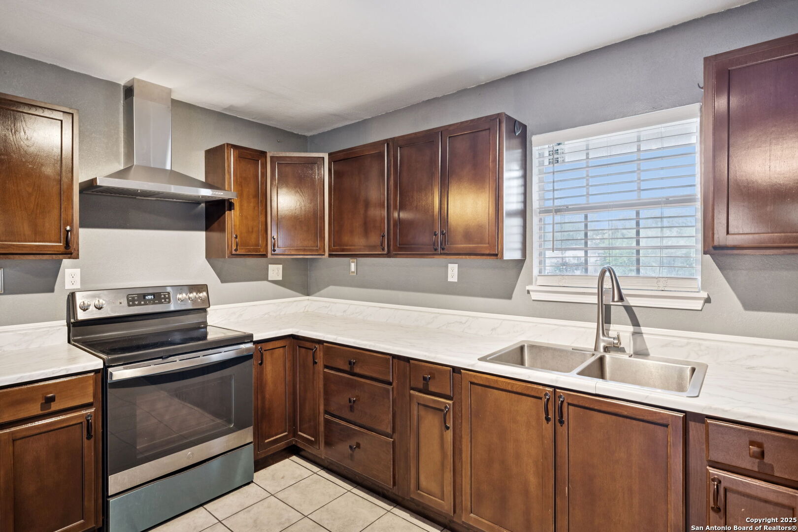 111 Tropicana Place San Antonio TX 78242