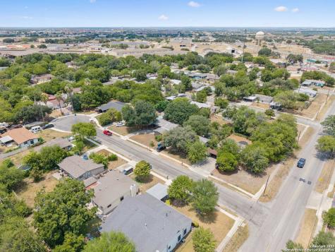 111 Tropicana Place San Antonio TX 78242