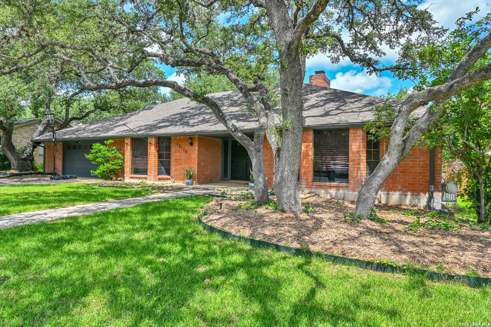13115 N Hunters Circle San Antonio TX 78230