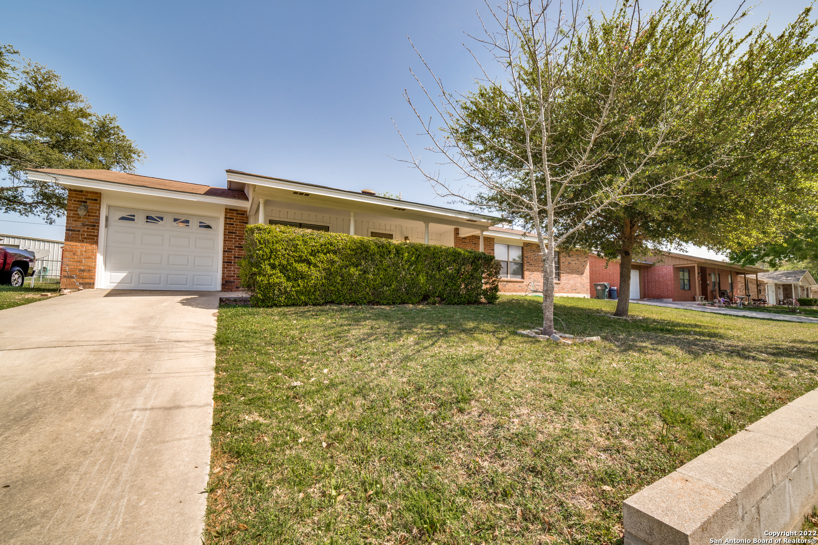 1054 Renee Street Seguin TX 78155
