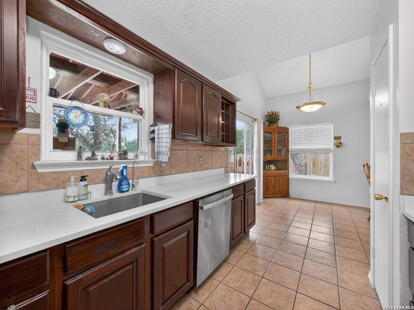 8006 Echo Wind Street San Antonio TX 78250