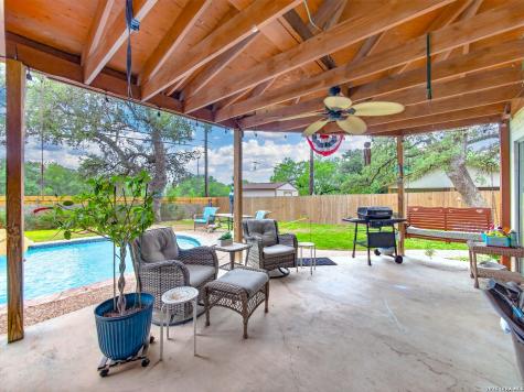 8006 Echo Wind Street San Antonio TX 78250