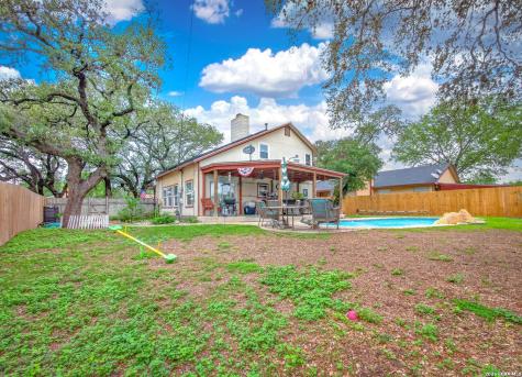 8006 Echo Wind Street San Antonio TX 78250