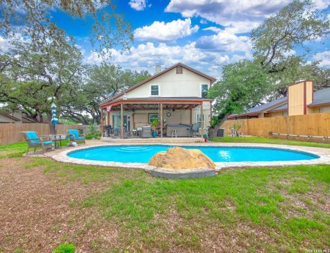 8006 Echo Wind Street San Antonio TX 78250