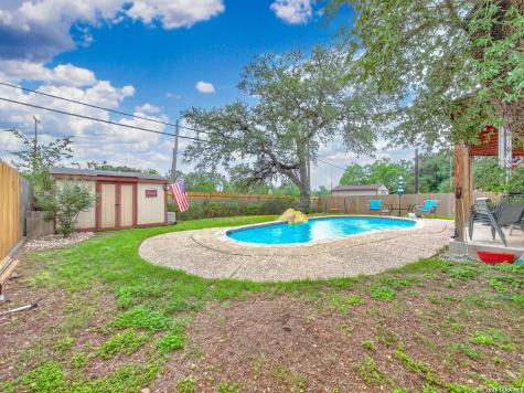 8006 Echo Wind Street San Antonio TX 78250