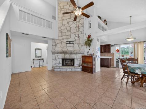 8006 Echo Wind Street San Antonio TX 78250