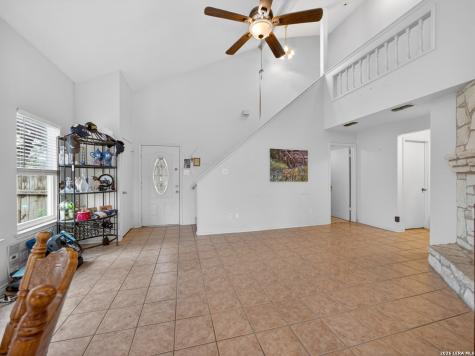 8006 Echo Wind Street San Antonio TX 78250