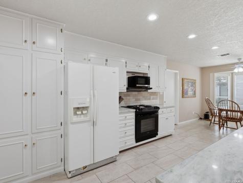 2402 Welsch Lane New Braunfels TX 78132