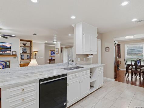 2402 Welsch Lane New Braunfels TX 78132