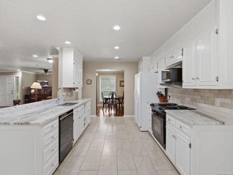 2402 Welsch Lane New Braunfels TX 78132