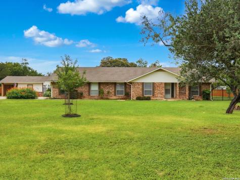 2402 Welsch Lane New Braunfels TX 78132
