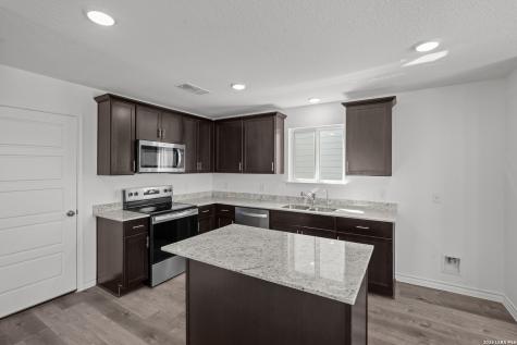 5139 Bay Breeze San Antonio TX 78245