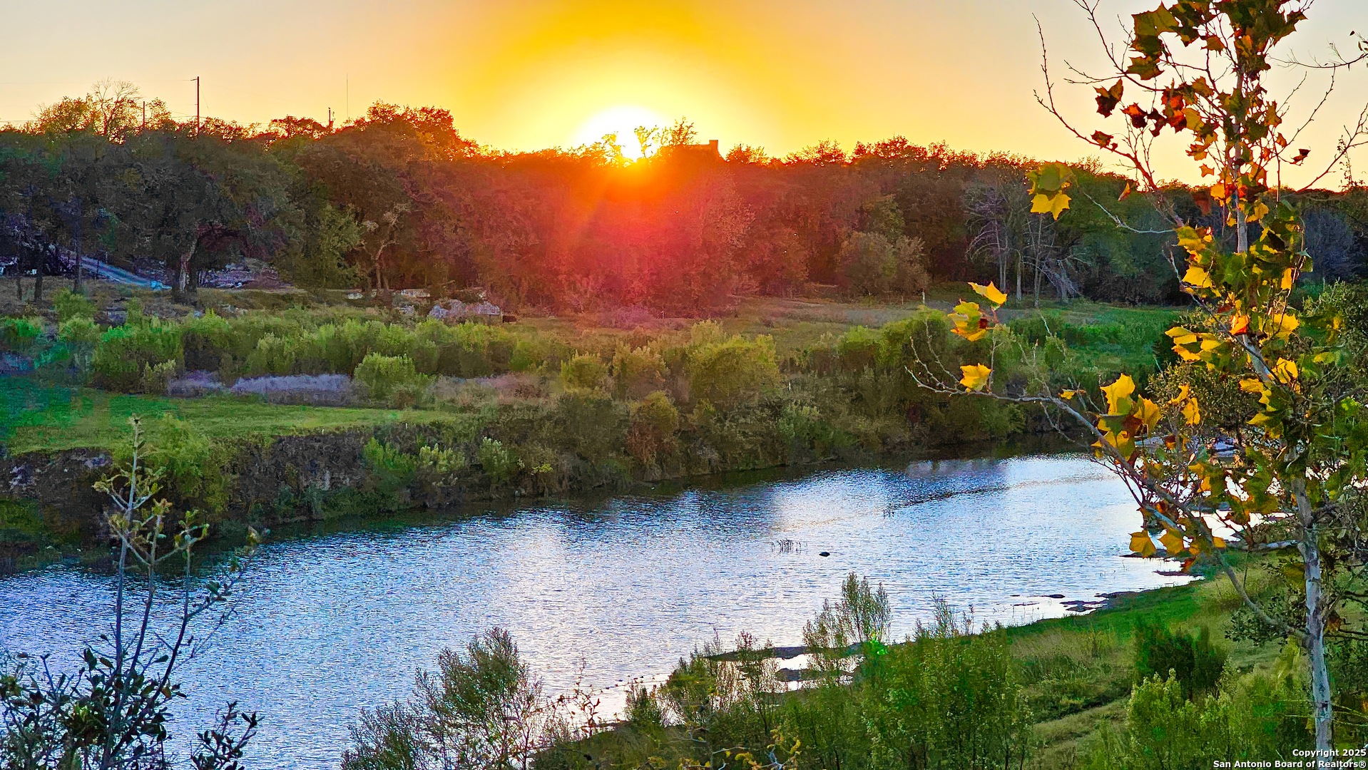 1647 Rio Ranchero Pipe Creek TX 78063