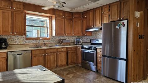 1647 Rio Ranchero Pipe Creek TX 78063