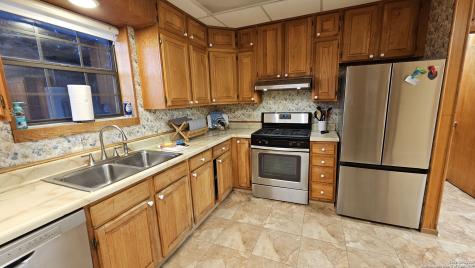 1647 Rio Ranchero Pipe Creek TX 78063