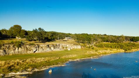 1647 Rio Ranchero Pipe Creek TX 78063