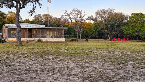 1647 Rio Ranchero Pipe Creek TX 78063