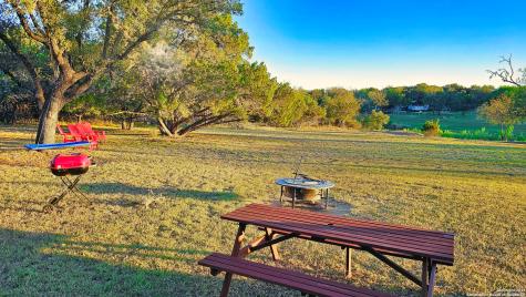 1647 Rio Ranchero Pipe Creek TX 78063