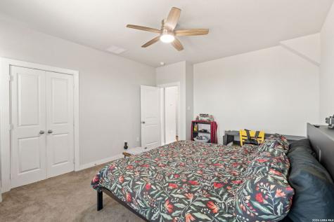 4406 Stark Alley San Antonio TX 78217