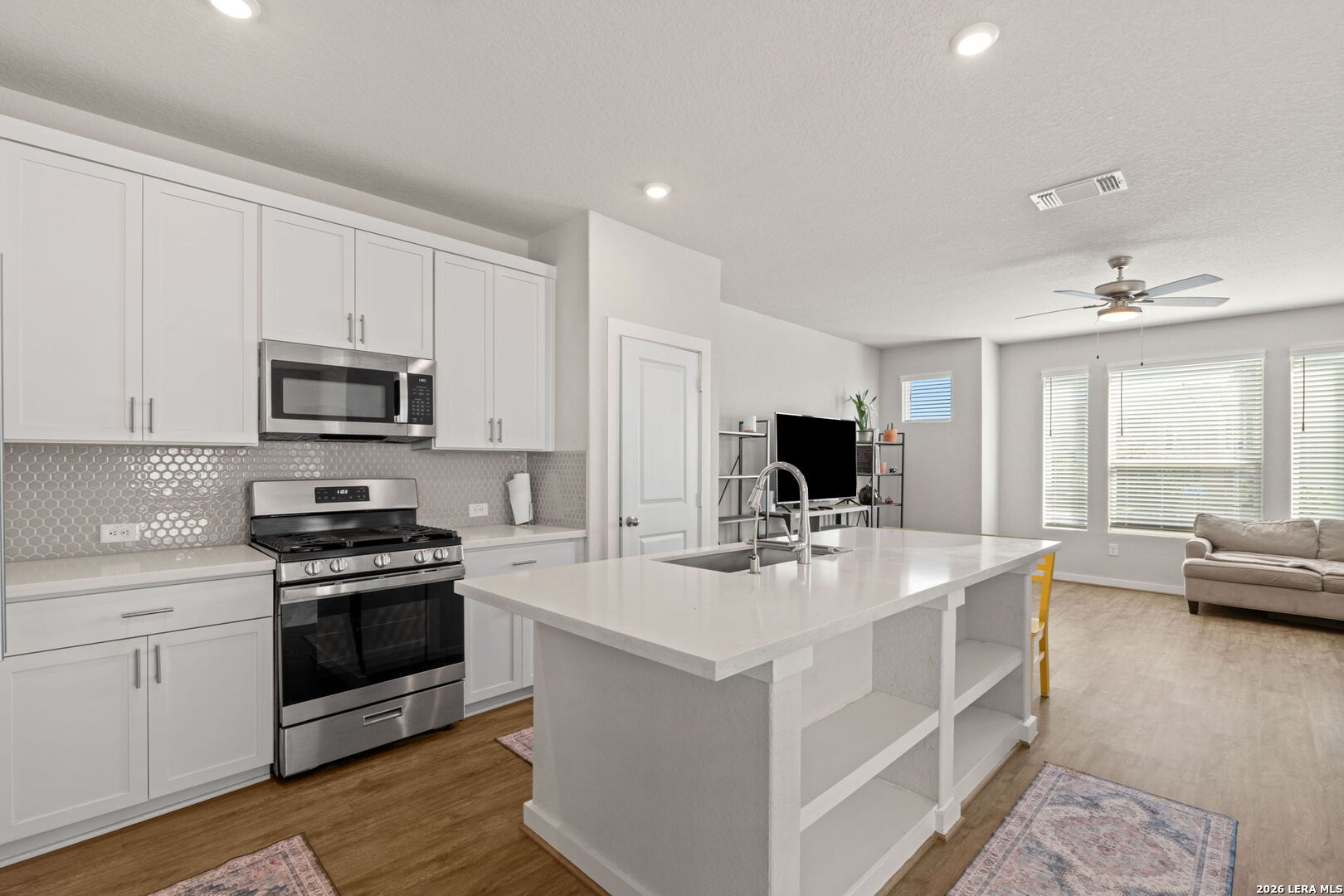 4406 Stark Alley San Antonio TX 78217