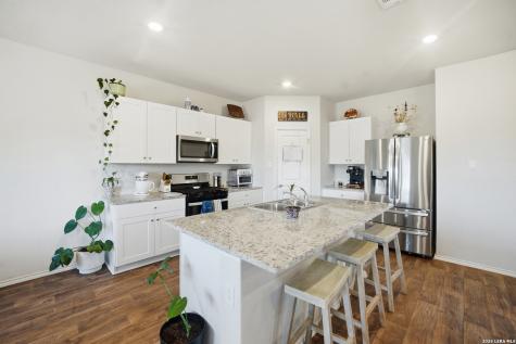 4819 Vogesite Path San Antonio TX 78253