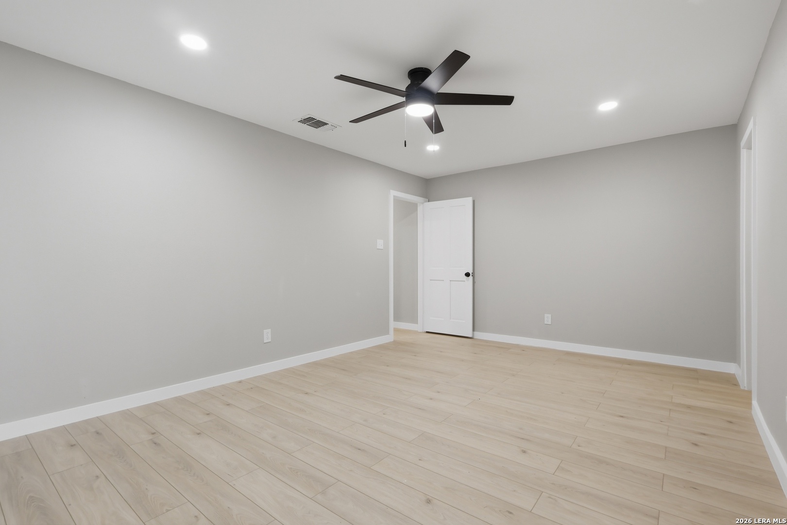 5415 Gary Cooper Street San Antonio TX 78240