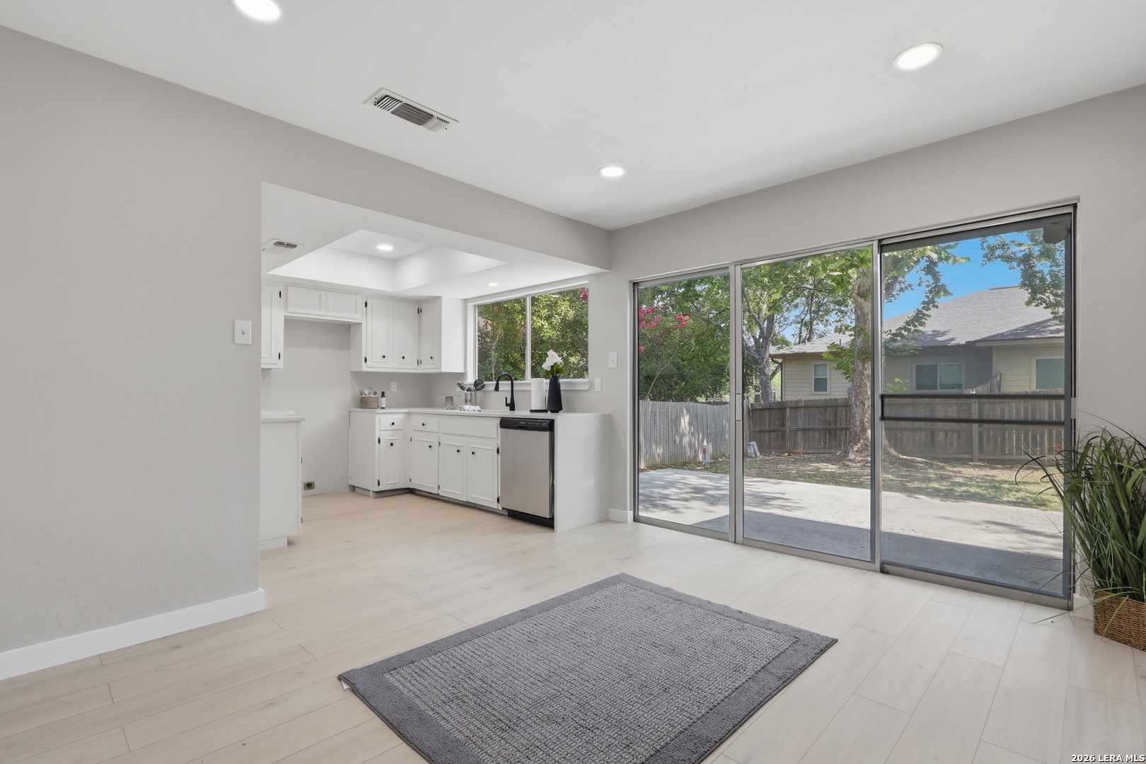5415 Gary Cooper Street San Antonio TX 78240