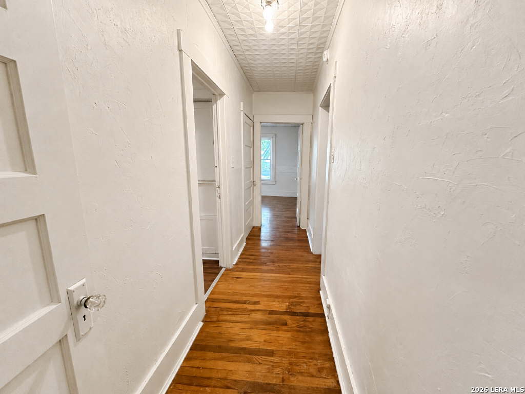 1117 30th Street Hondo TX 78861