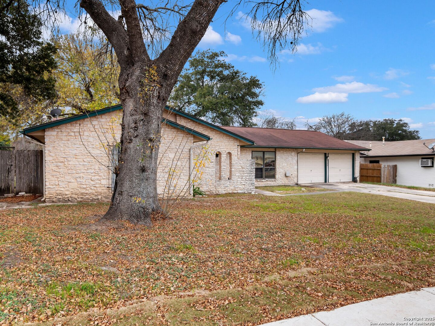 6138 Patrick Henry Street San Antonio TX 78233