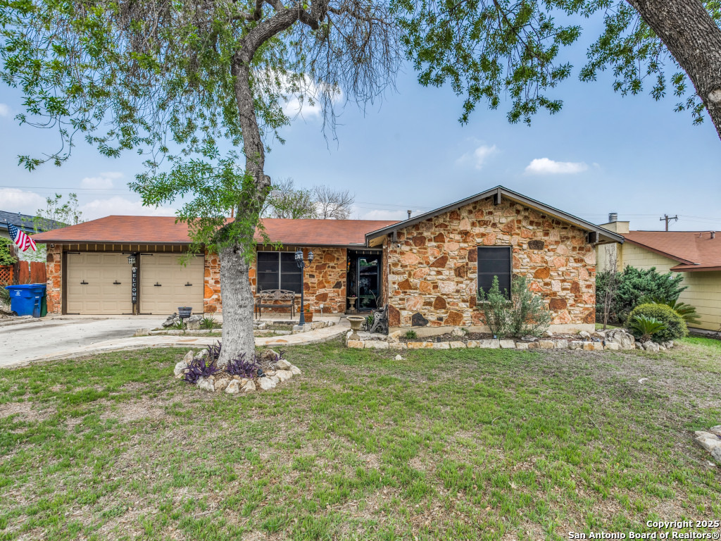 2118 Cedar Run Drive San Antonio TX 78245