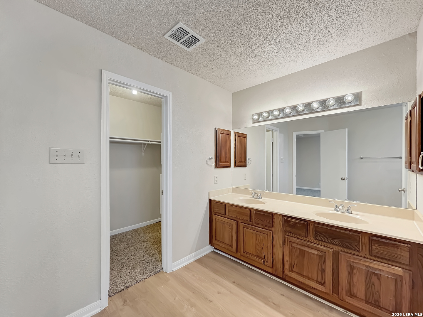 8624 Wood Falls Drive San Antonio TX 78251
