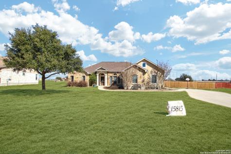 15815 Lake Breeze Drive Lytle TX 78052