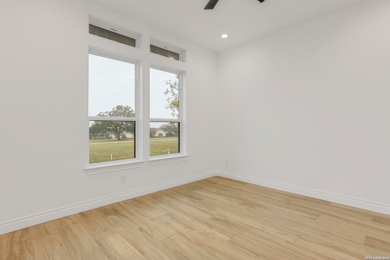 336 Knollwood Bandera TX 78003