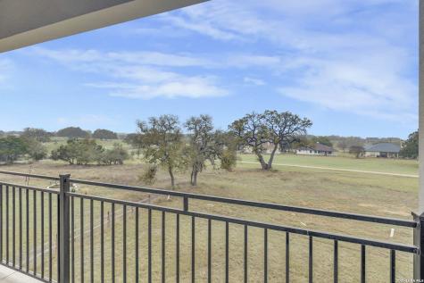 336 Knollwood Bandera TX 78003