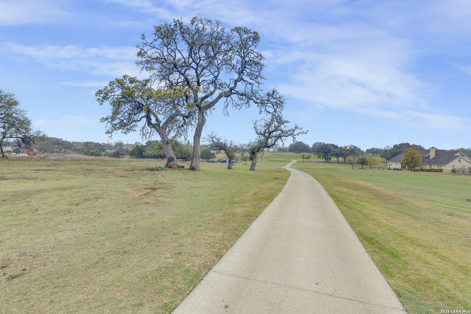 336 Knollwood Bandera TX 78003