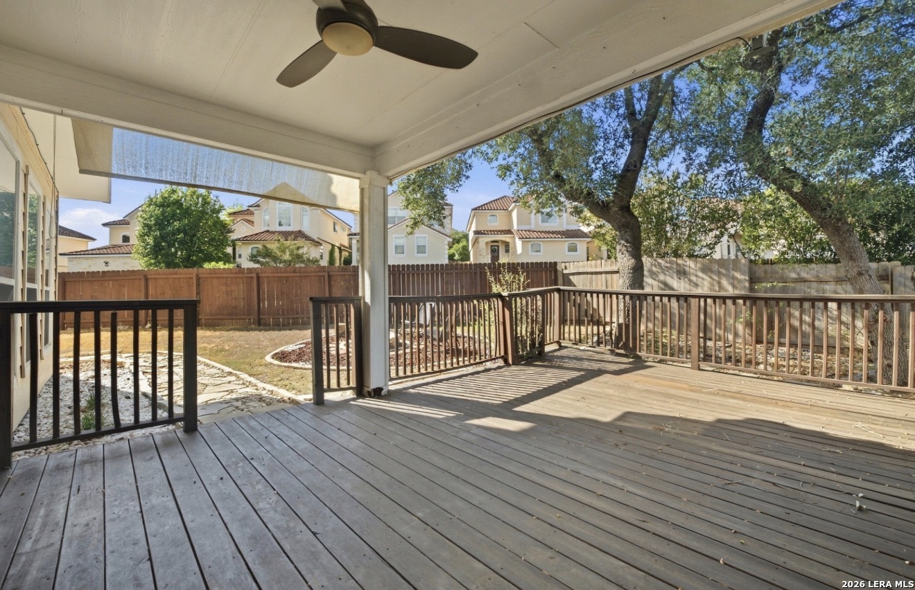 1115 Pinnacle Falls San Antonio TX 78260