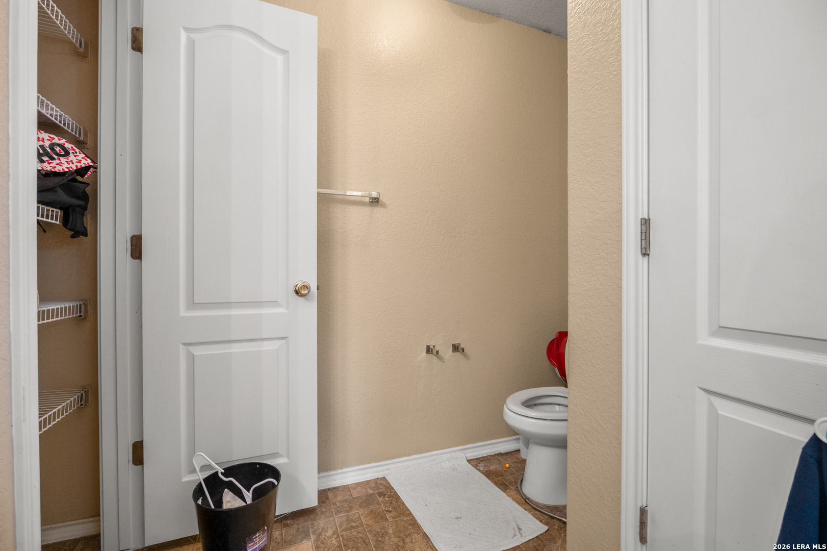 4126 Bear Oak San Antonio TX 78223