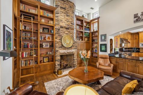 110 Turnberry Way San Antonio TX 78230