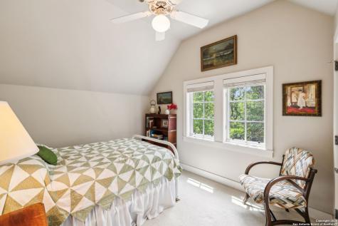 110 Turnberry Way San Antonio TX 78230