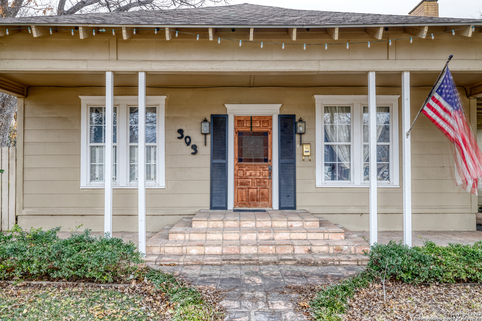 303 W Pecos Street Uvalde TX 78801