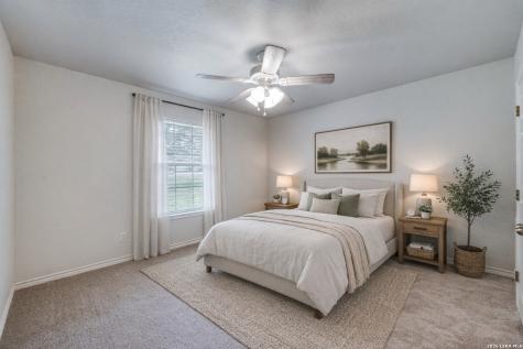 217 Hunters Dawn La Vernia TX 78121