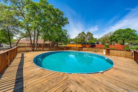 217 Hunters Dawn La Vernia TX 78121