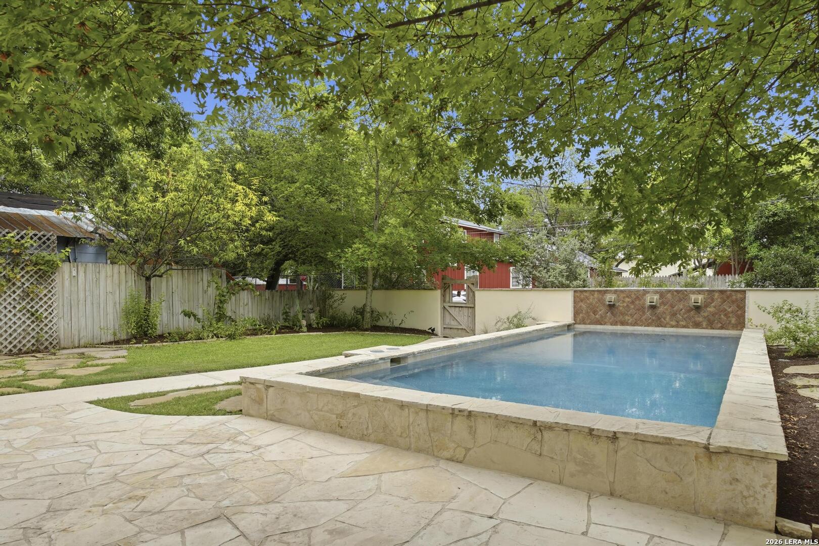 404 Ogrady Street Boerne TX 78006