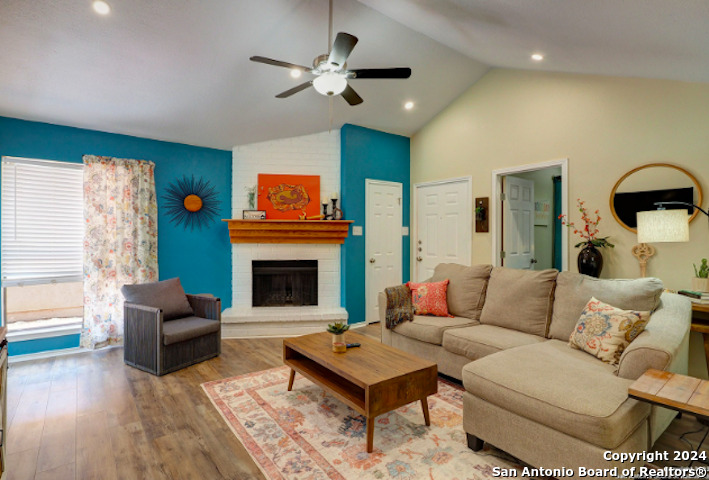 12515 Valle Dezavala San Antonio TX 78249