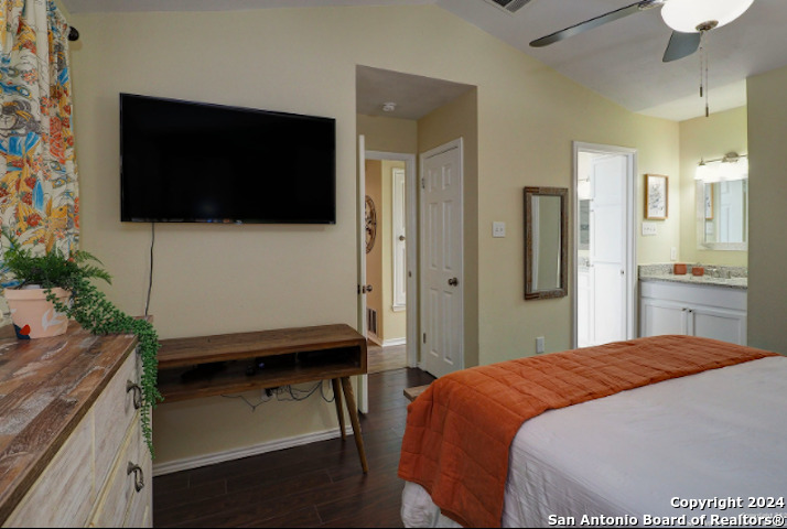 12515 Valle Dezavala San Antonio TX 78249
