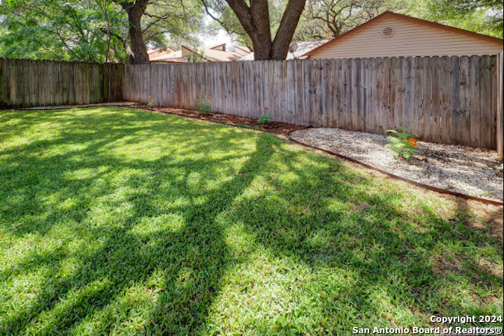 12515 Valle Dezavala San Antonio TX 78249