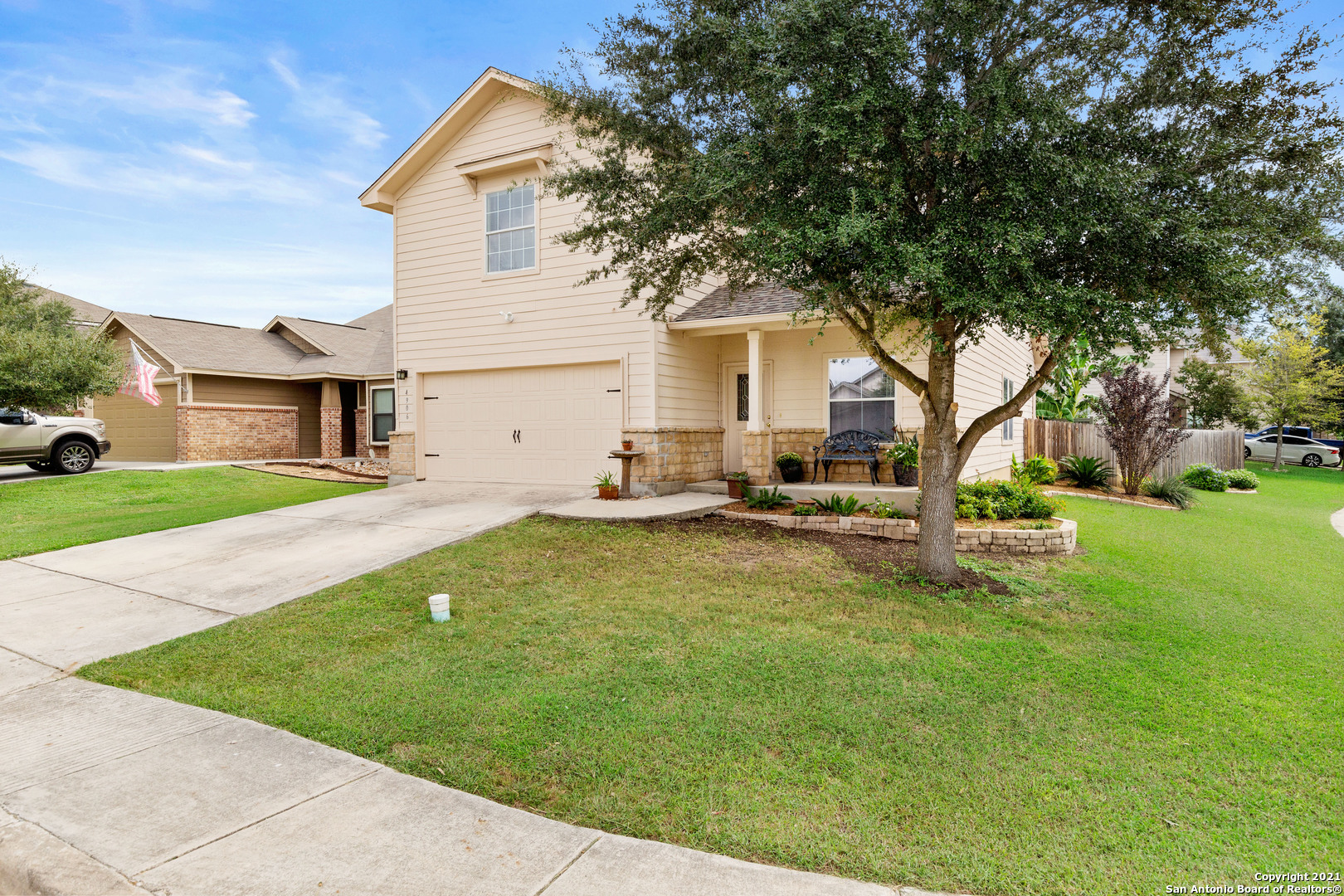 4906 Badland Beacon Converse TX 78109