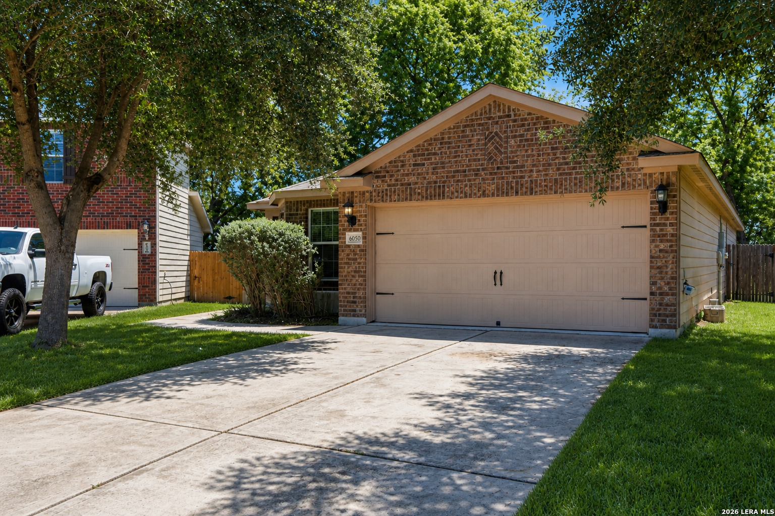 6050 Luckey Run San Antonio TX 78252